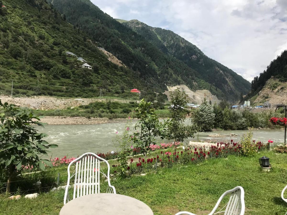 Parhena Cottages Bella Naran Exterior photo