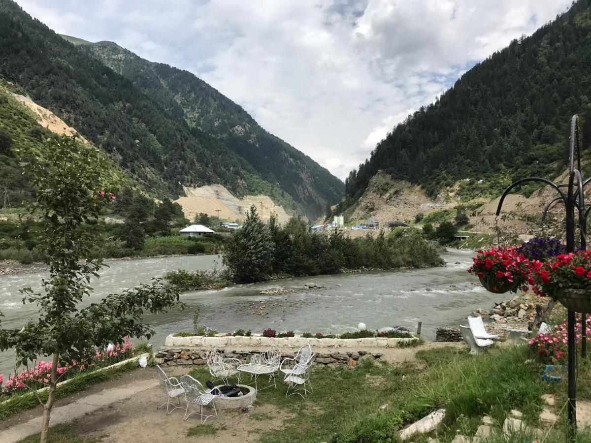 Parhena Cottages Bella Naran Exterior photo