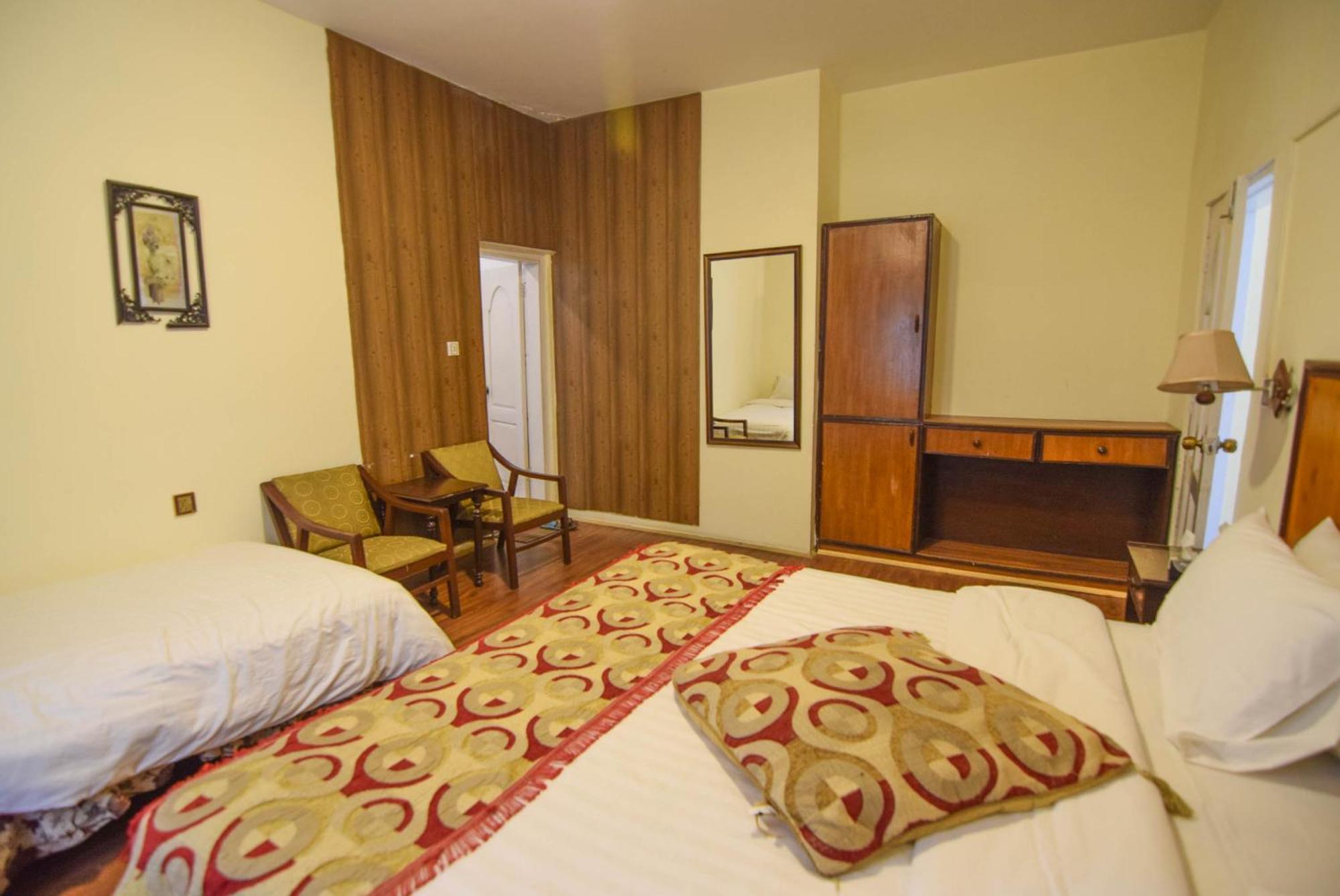Parhena Cottages Bella Naran Exterior photo
